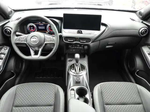 Nissan Juke view 6