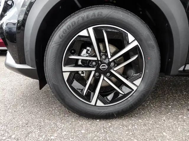 Nissan Juke view 3
