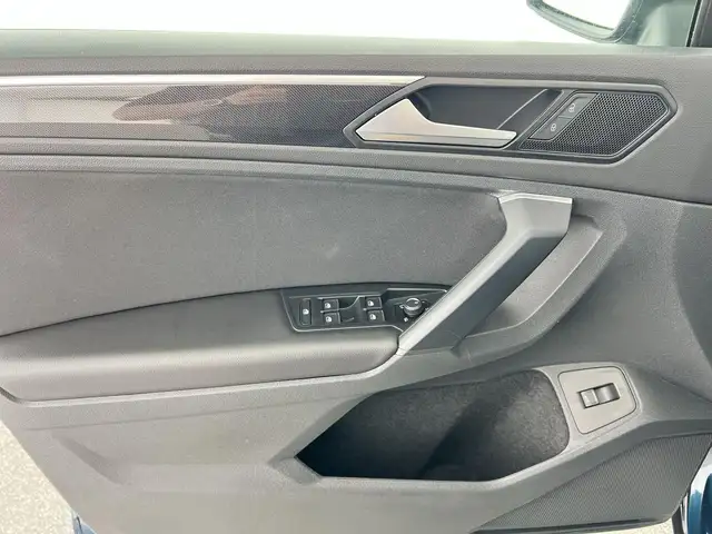 Volkswagen Tiguan view 10