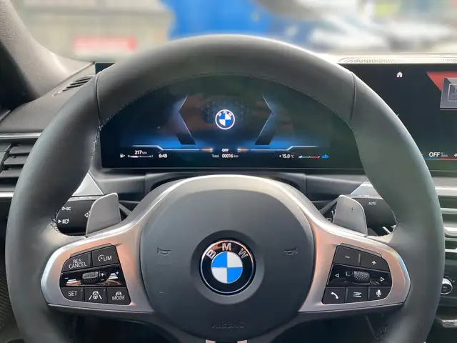 BMW M view 8