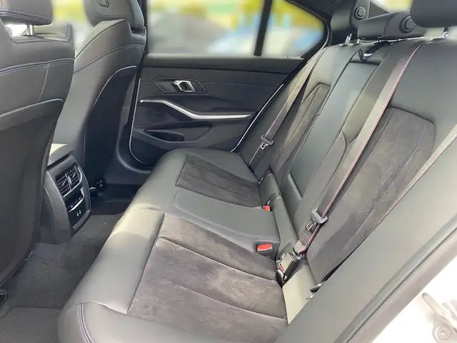 BMW M view 11