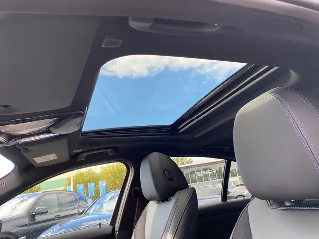BMW M view 14