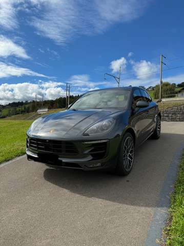 Imagine Porsche Macan GTS PDK Pano, Ahk Deutsches Fahrzeug CH