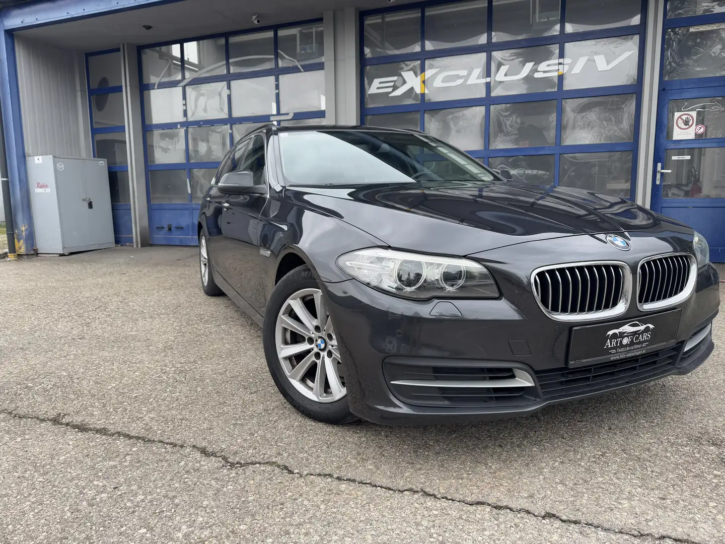 BMW 520 520d xDrive /SHZ/PDC/Leder/Ab 191 Euro im Monat Grau - 1