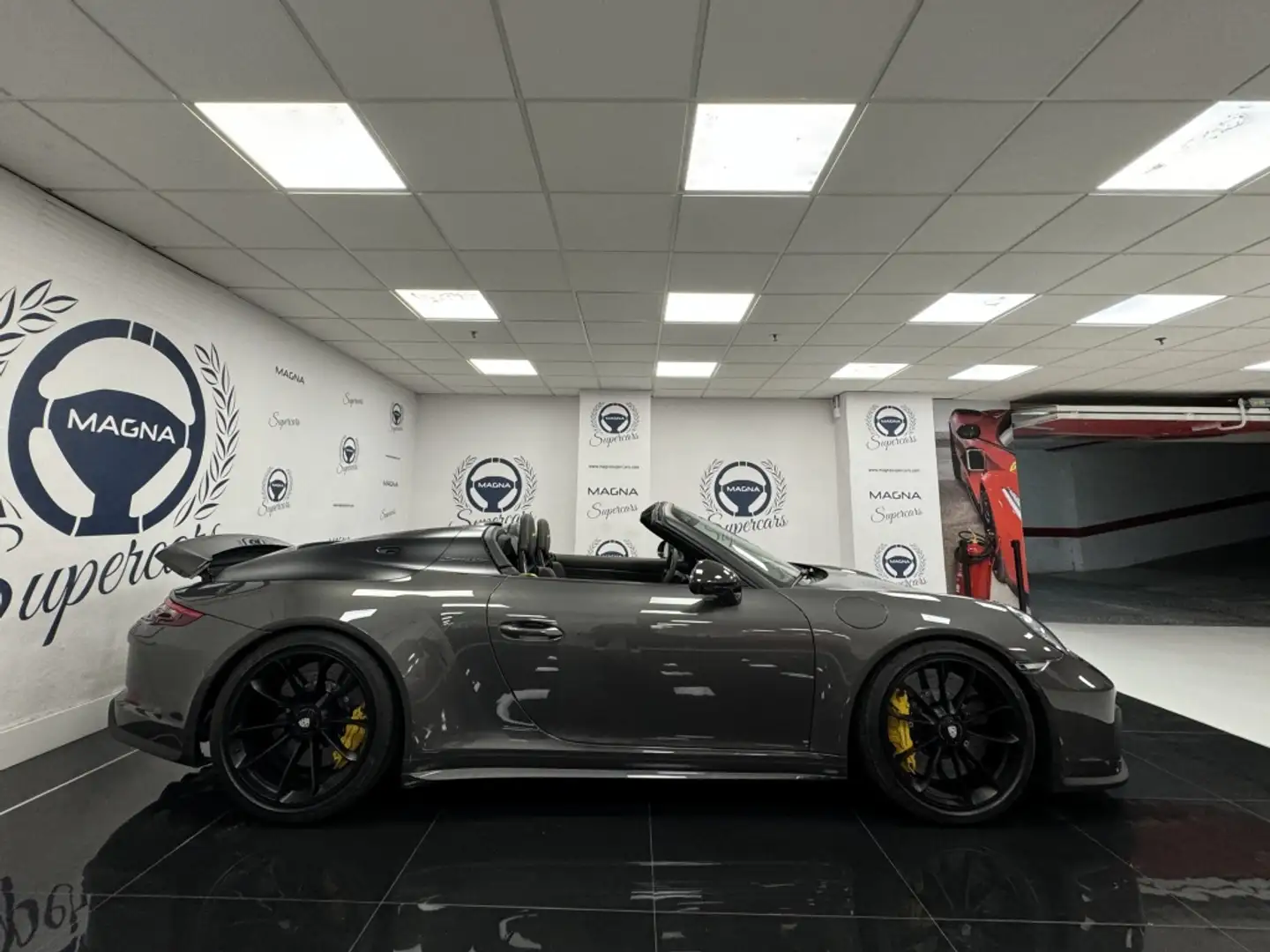 Porsche 991 Speedster Grau - 2