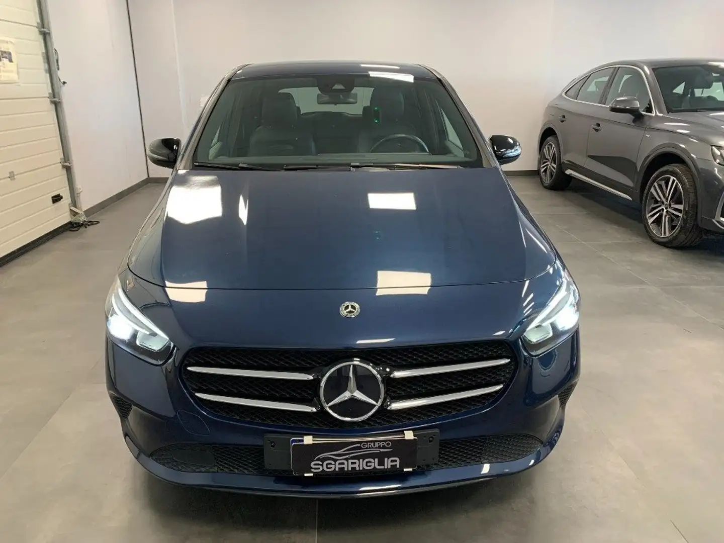 Mercedes-Benz B 160 d 1.5 Diesel Sport Plus Albastru - 2