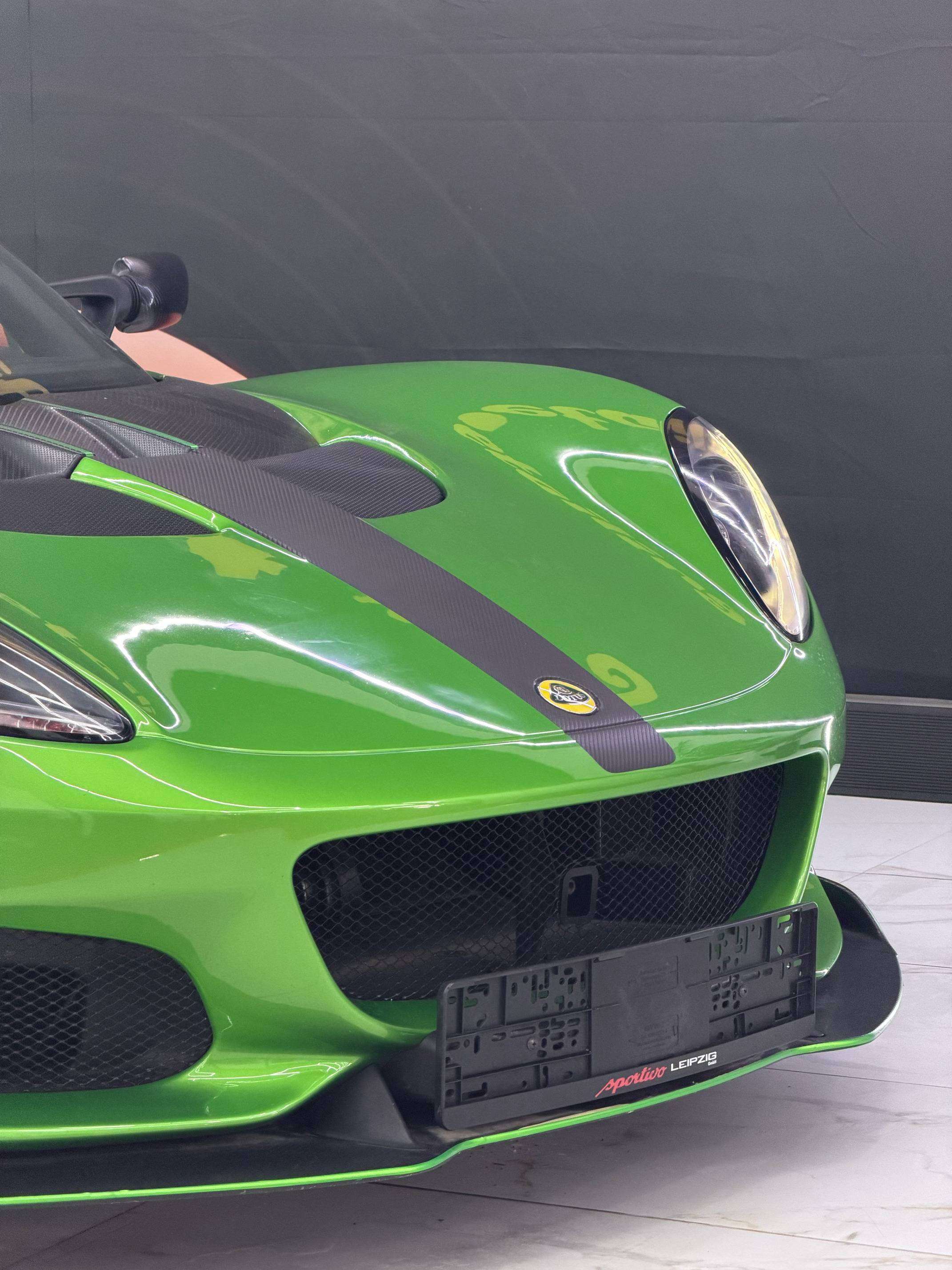 2020 Lotus Elise