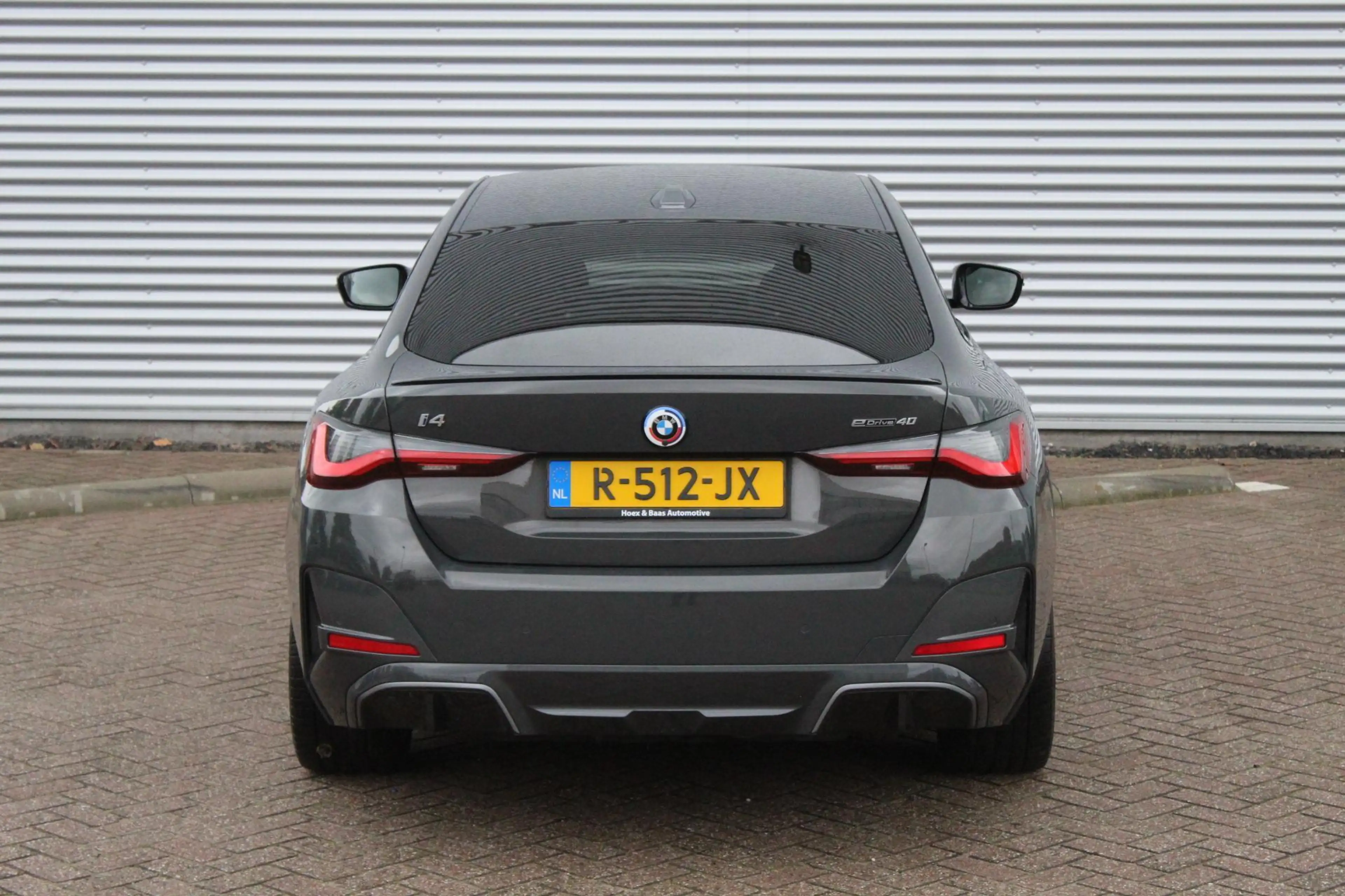 BMW i4 eDrive40 High Ex 84 kWh/Dravit/Performance stoelen — photo 28