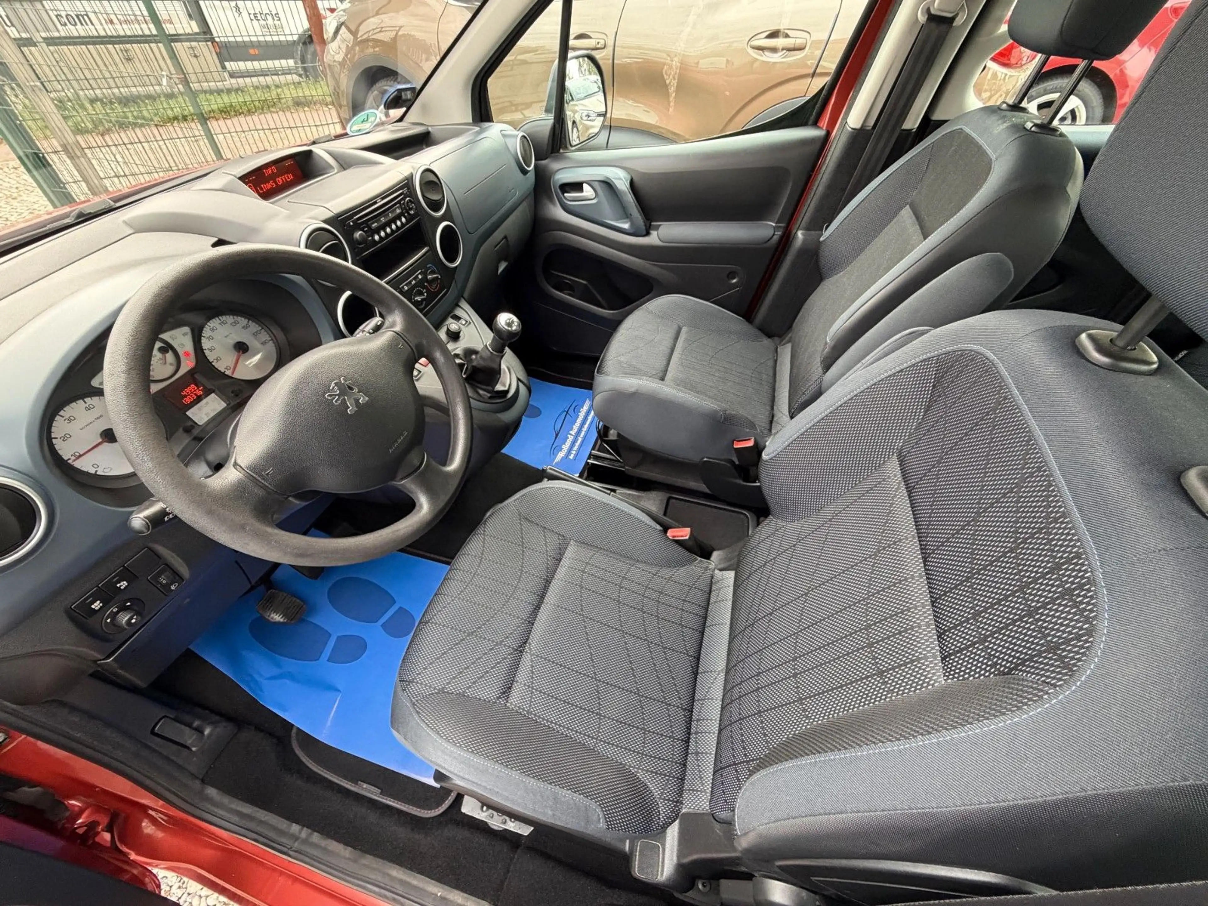 Peugeot Partner Tepee Tendance*2.HD*Klima*PDC*TÜV NEU — photo 13