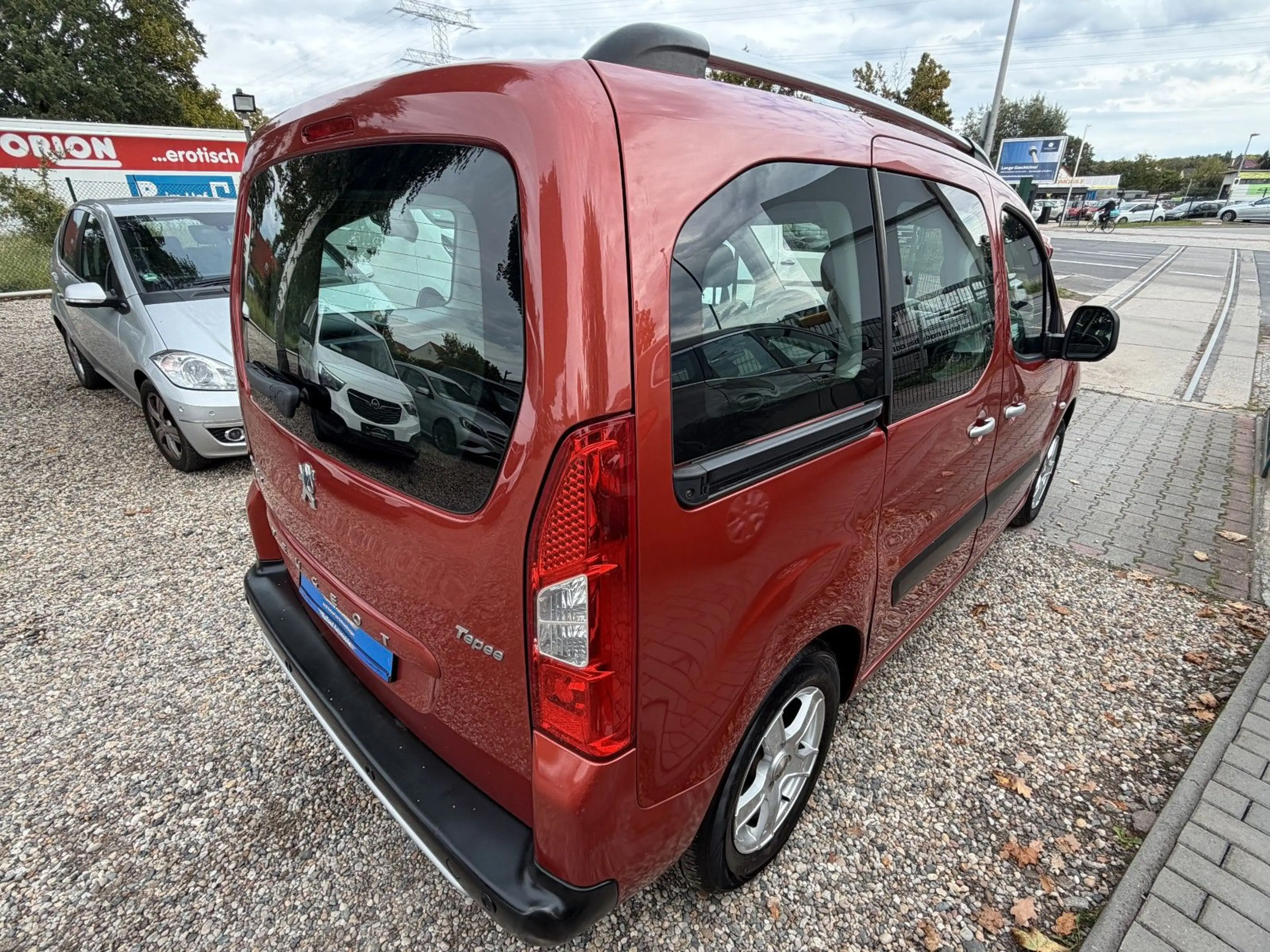 Peugeot Partner Tepee Tendance*2.HD*Klima*PDC*TÜV NEU — photo 8