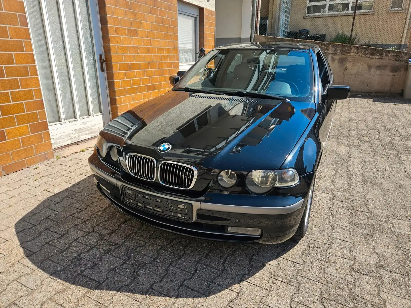 BMW 325 ti Compact / TÜV NEU Negro - 2