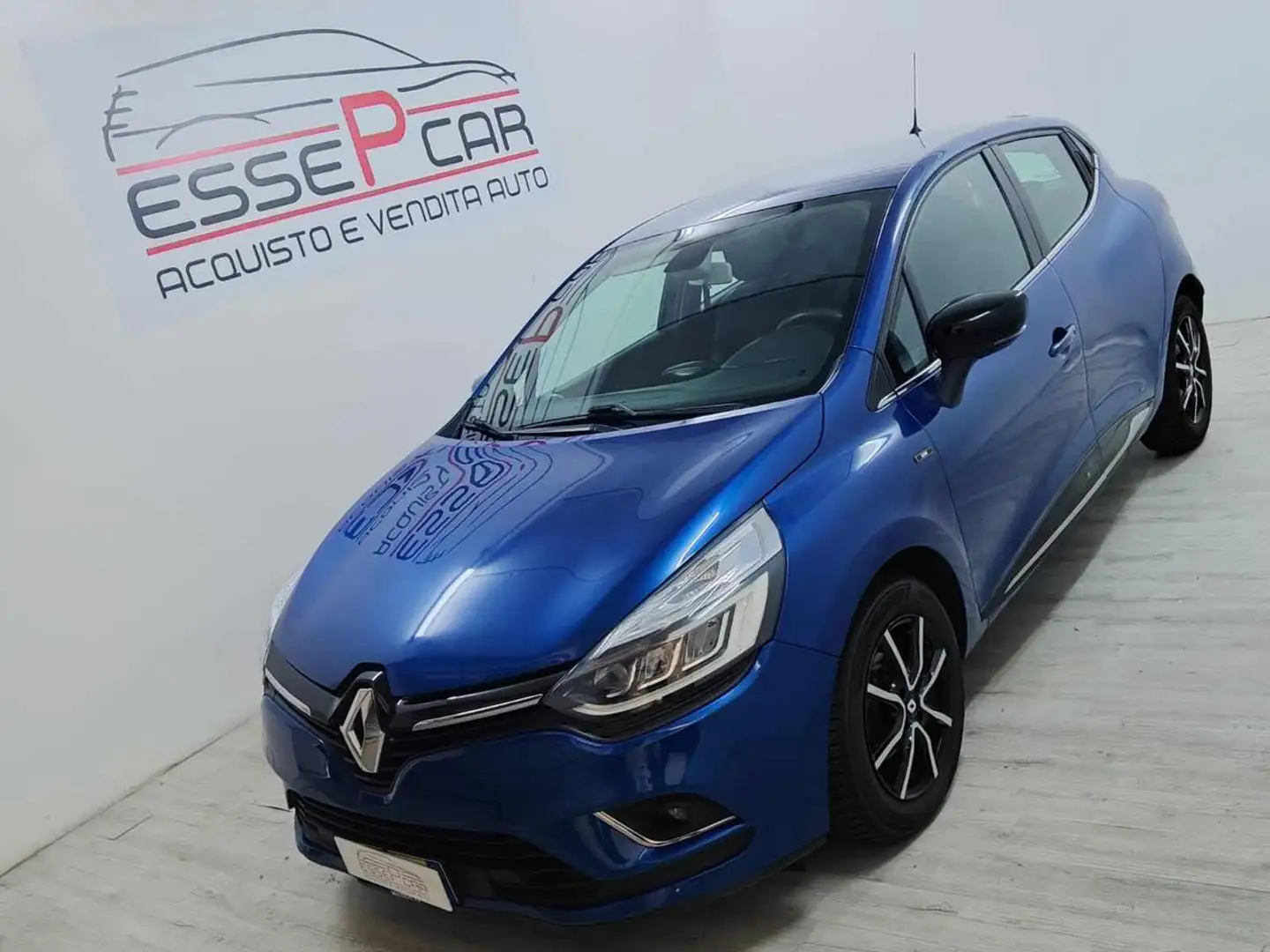 Renault Clio dCi 8V 75 CV 5 porte Moschino Life Blu/Azzurro - 1
