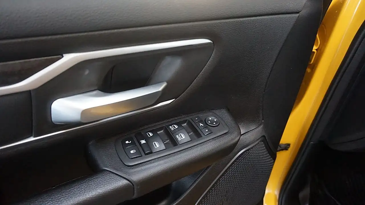 Dodge RAM 2023 — фото 13
