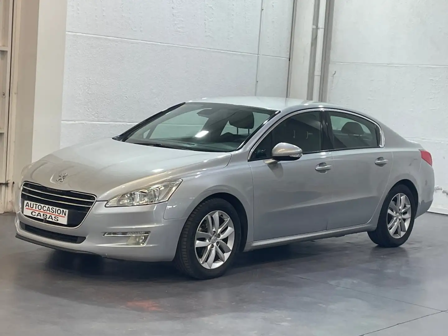 Peugeot 508 1.6e-HDI Allure 115 Gris - 1