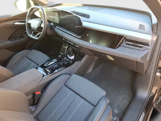 Audi Q6 e-tron e-tron performance business Ansicht 26