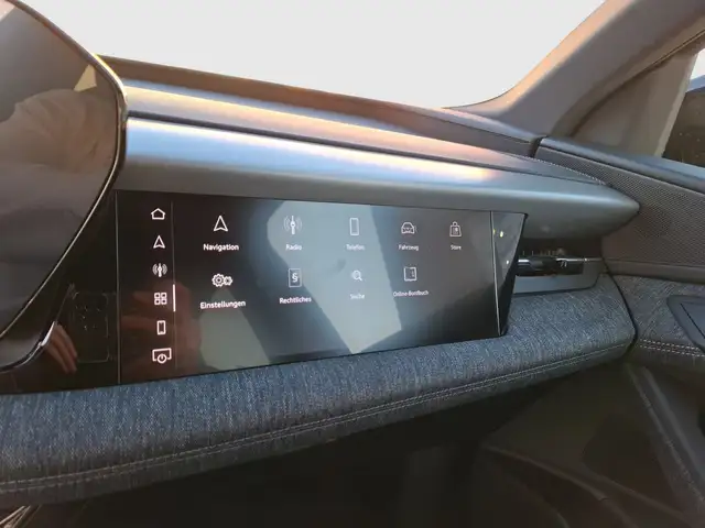 Audi Q6 e-tron e-tron performance business Ansicht 23