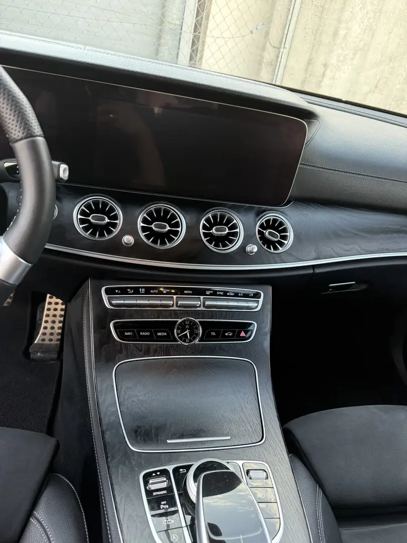 Mercedes-Benz E 350 AMG-Line - 1