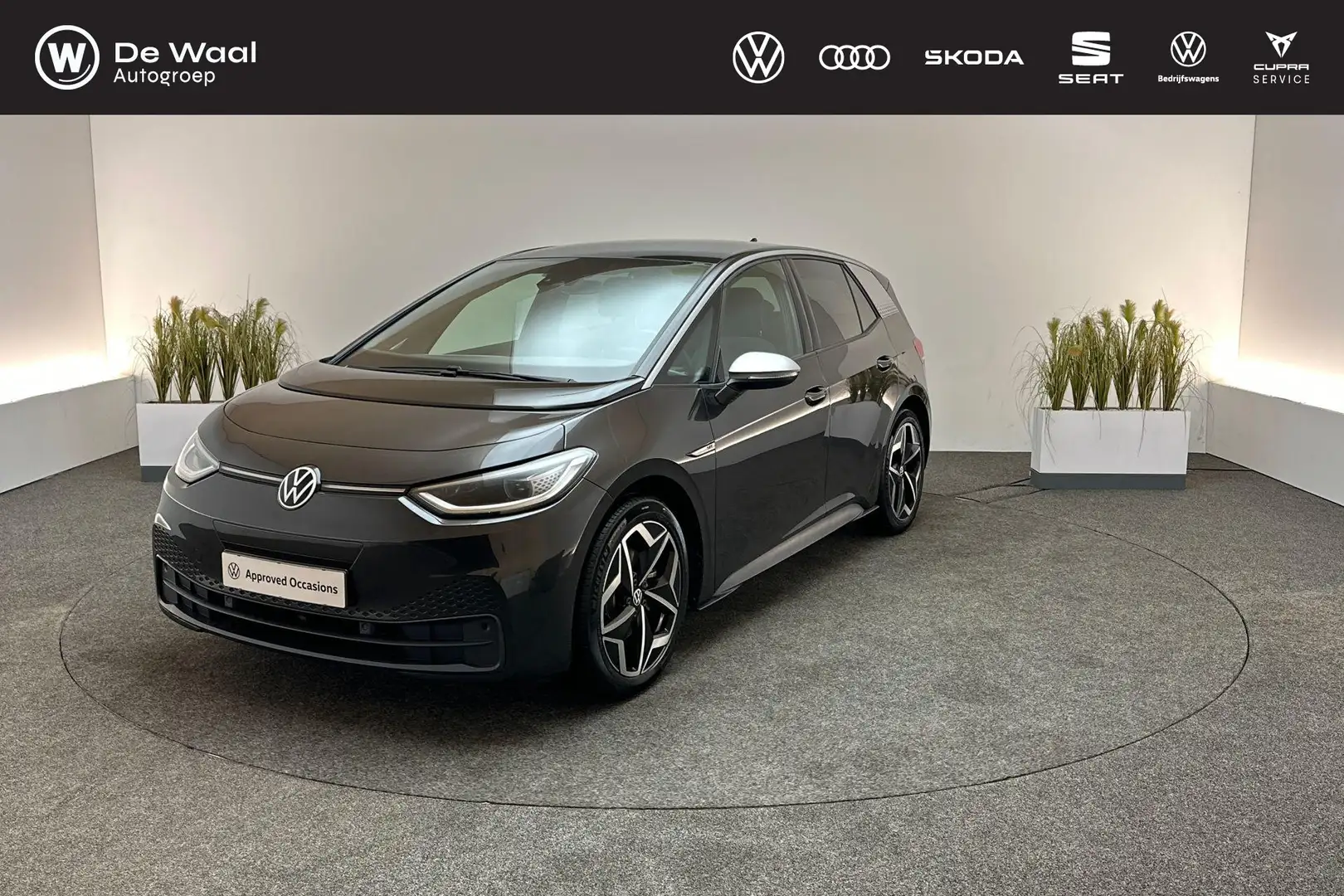 Volkswagen ID.3 First Plus 204pk 58 kWh | S0H 95% | Matrix-LED Kop Gris - 1