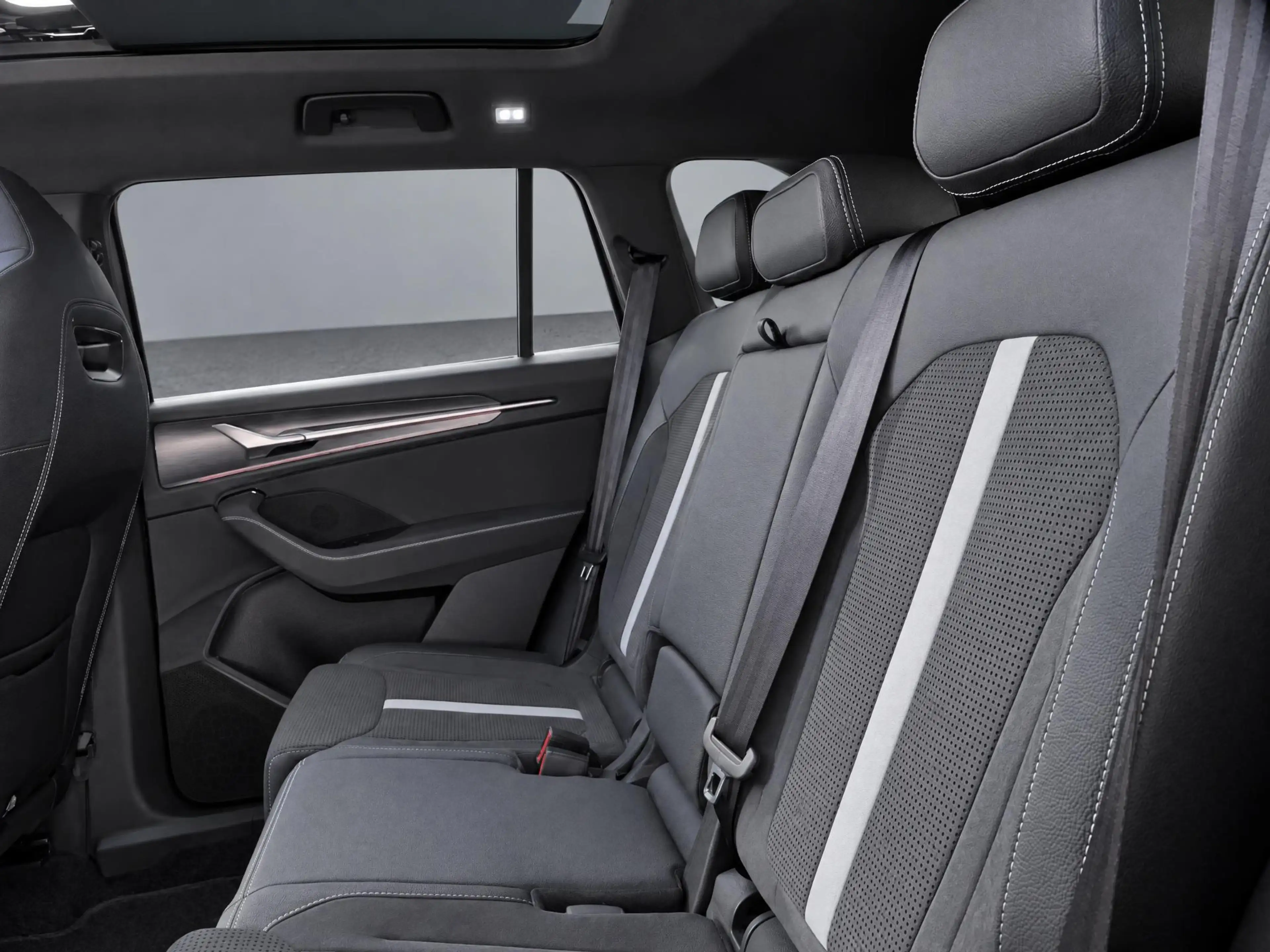Skoda Kodiaq 1.5 TSI 204pk DSG PHEV Sportline Business · Panora — photo 11