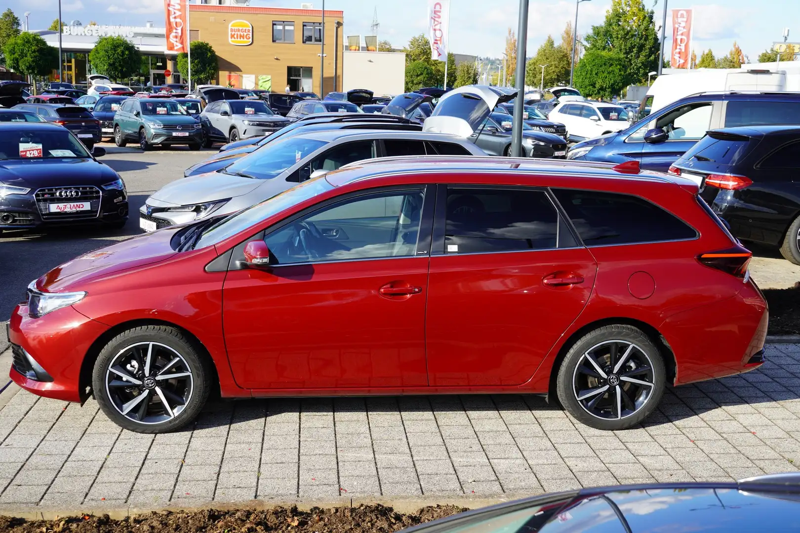 Toyota Auris 1.2 Touring Sports Edition S+ Navi Kamera Rosso - 2