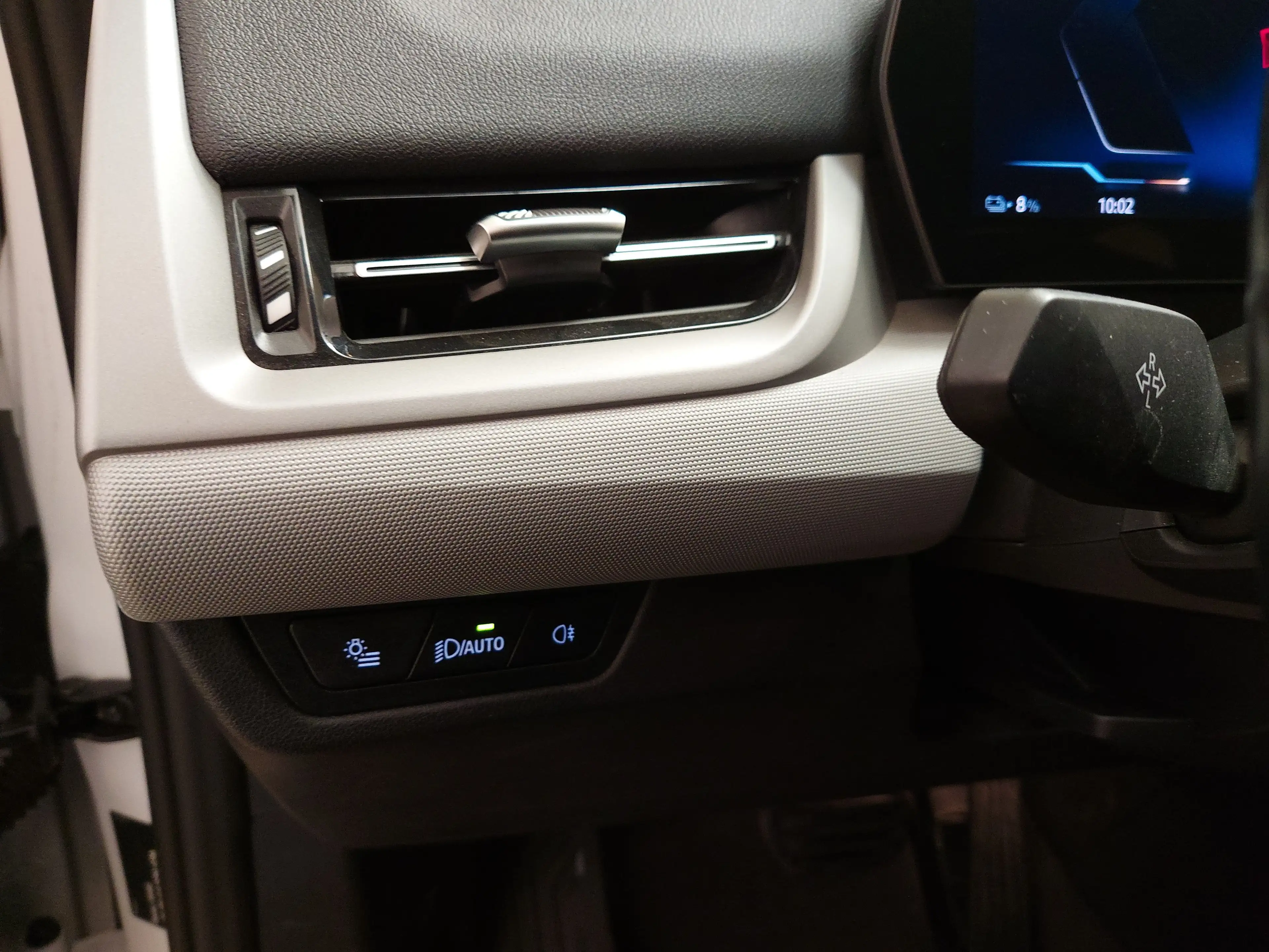 BMW iX1 xDrive Navi Shz RFK LED — photo 7