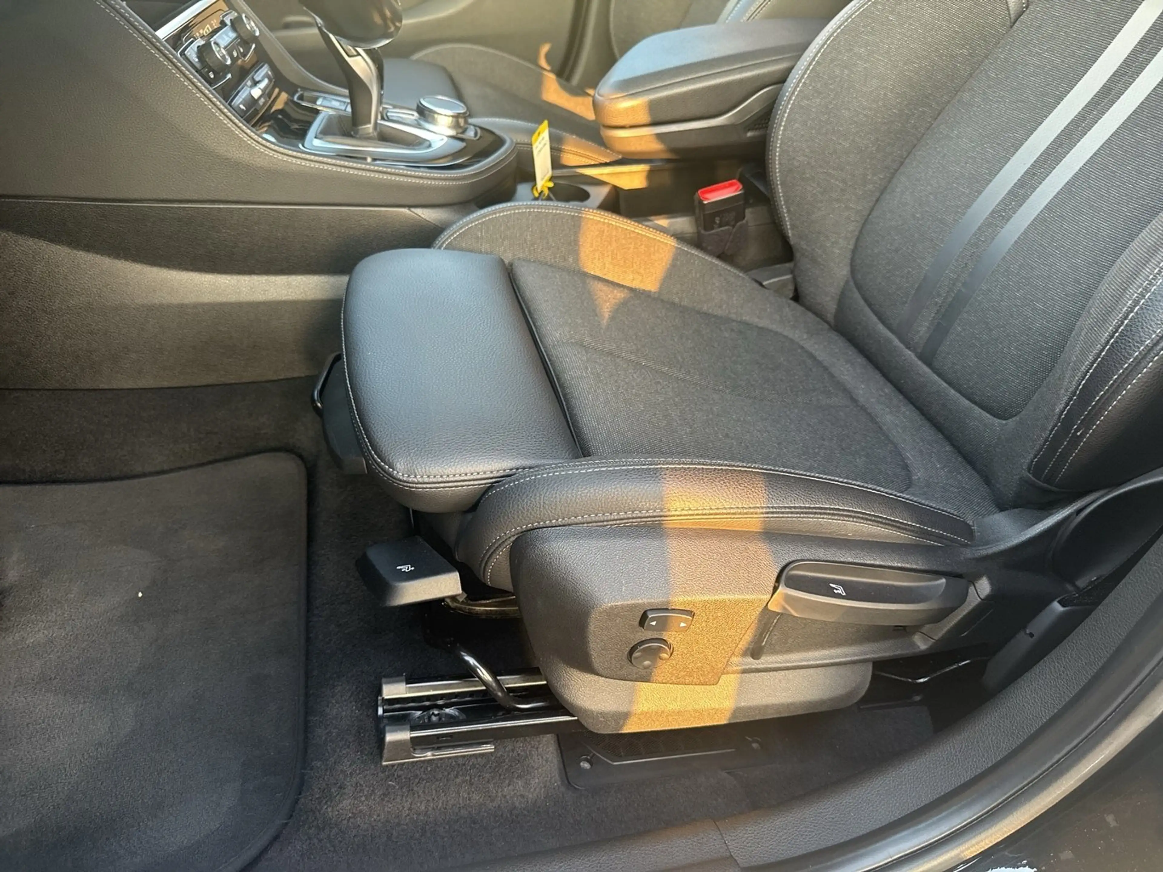 BMW 218 BMW 218d Active Tourer Sport Line — photo 10