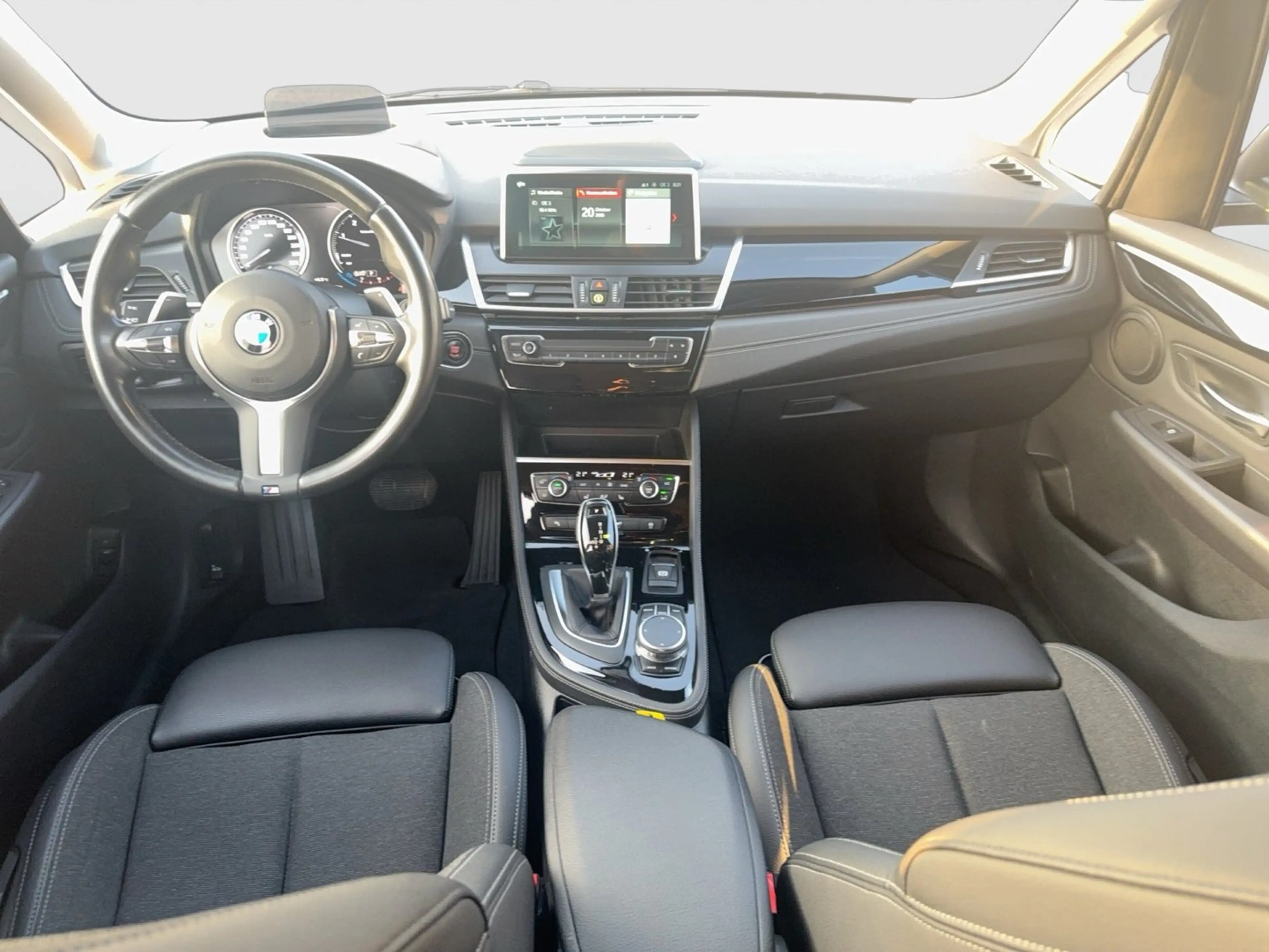 BMW 218 BMW 218d Active Tourer Sport Line — photo 9