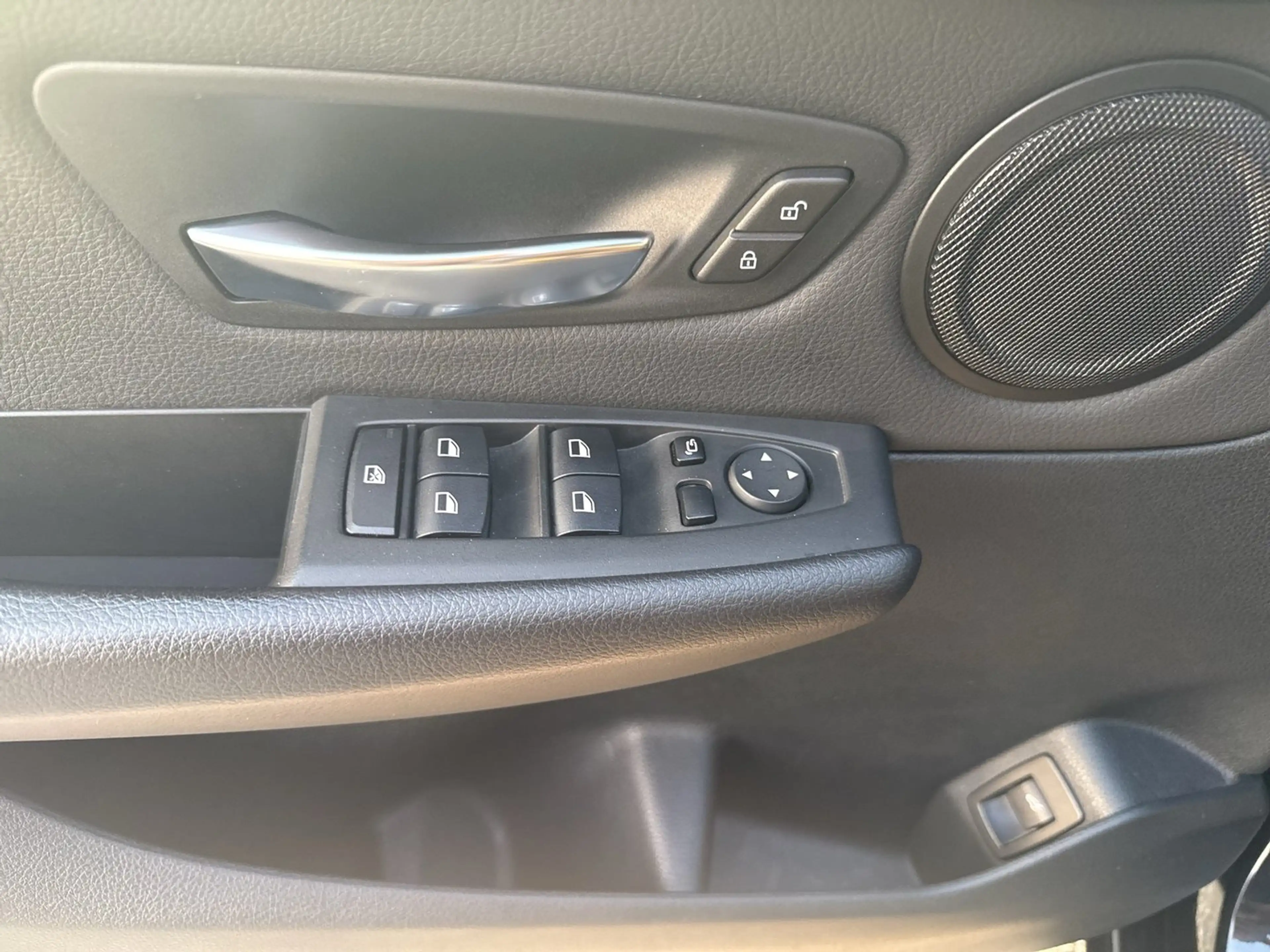 BMW 218 BMW 218d Active Tourer Sport Line — photo 22