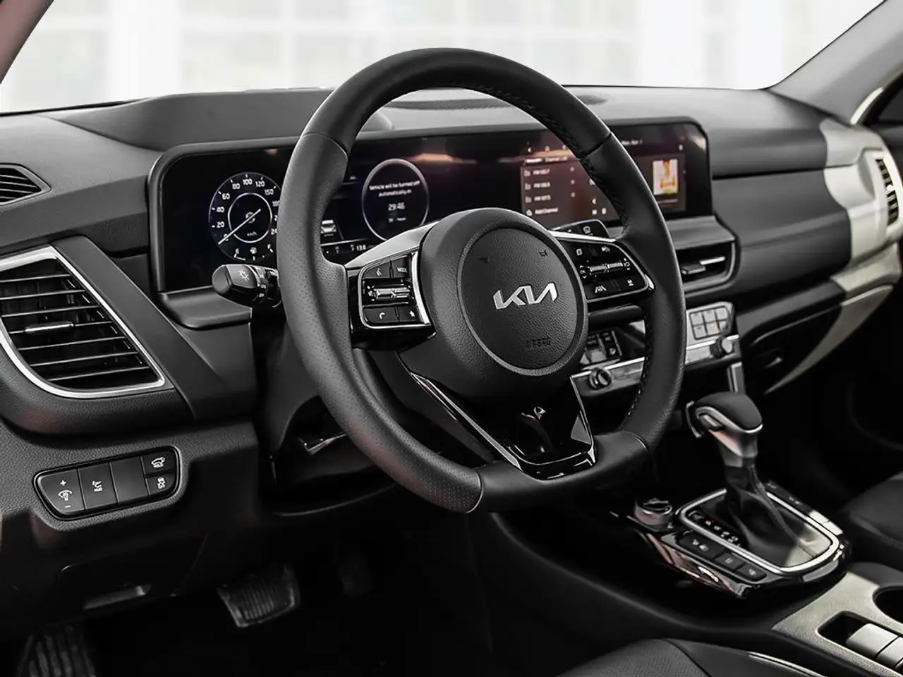 Kia Seltos снимка Kia Seltos