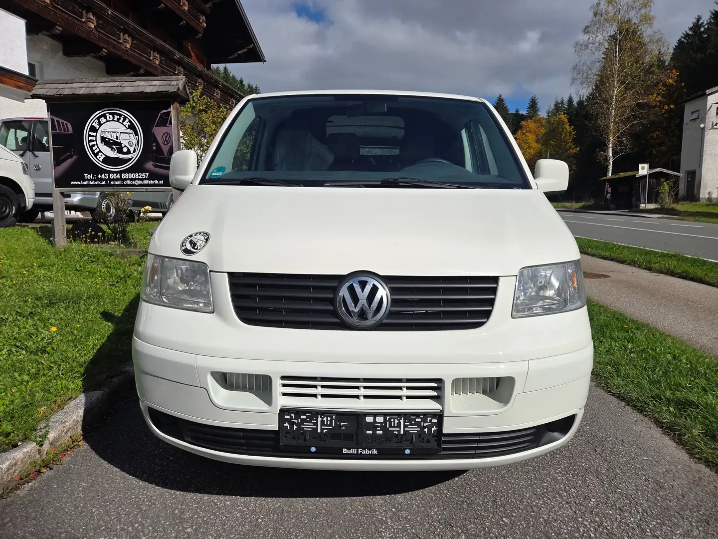 Volkswagen T5 Transporter 1.9 TDI 155Tkm Pickerl NEU Klima AHK Weiß - 1