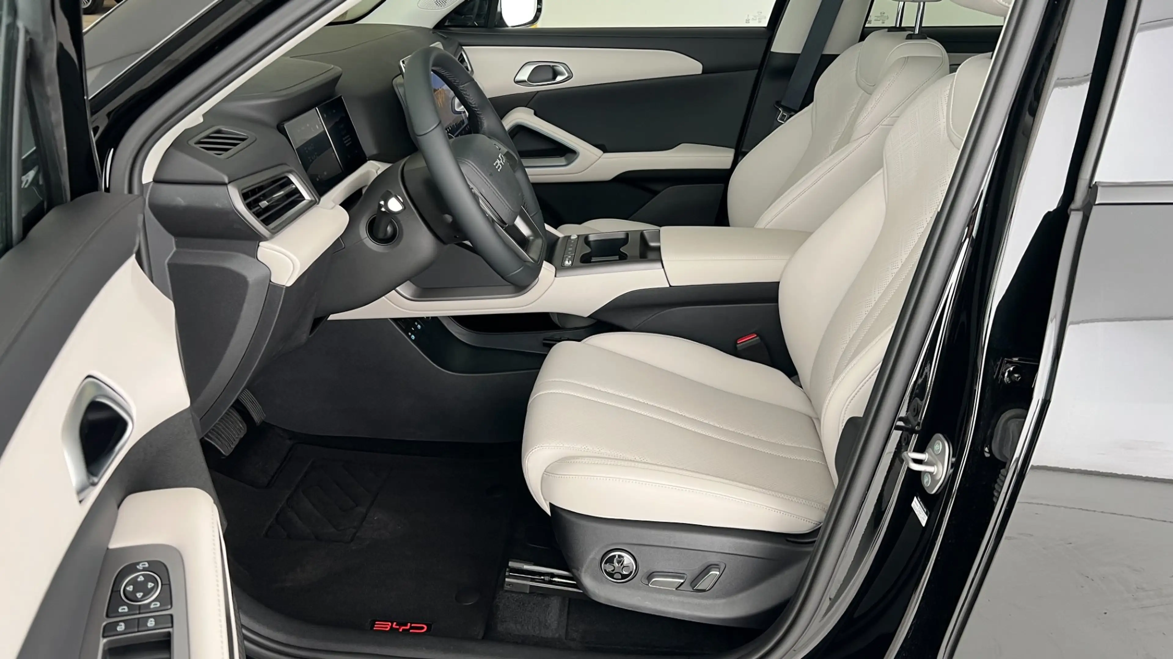 BYD Atto 2 Comfort — photo 9