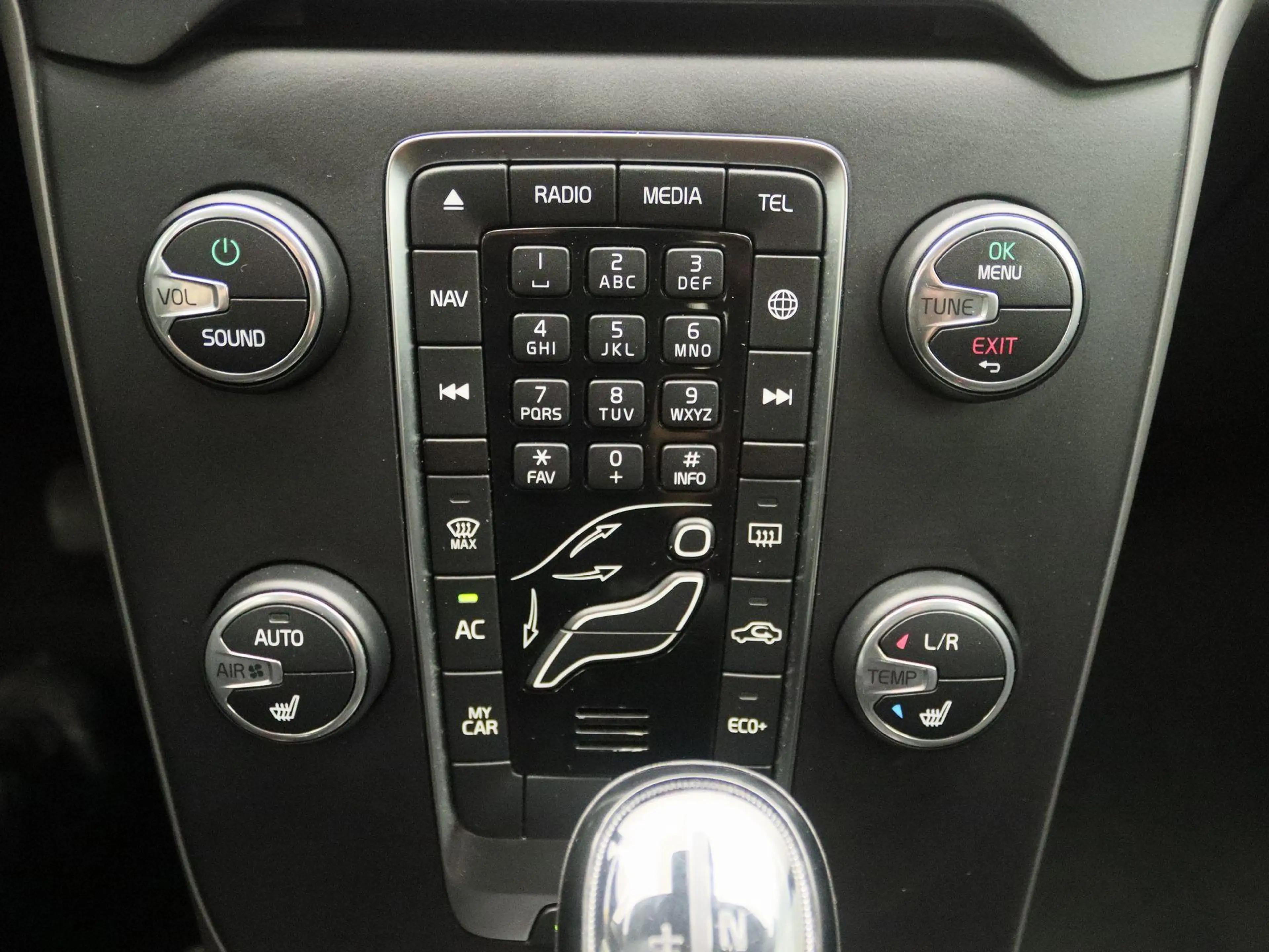 Volvo V40 Cross Country 1.5 T3 Summum WORDT VERWACHT | Climate Control | C — photo 10