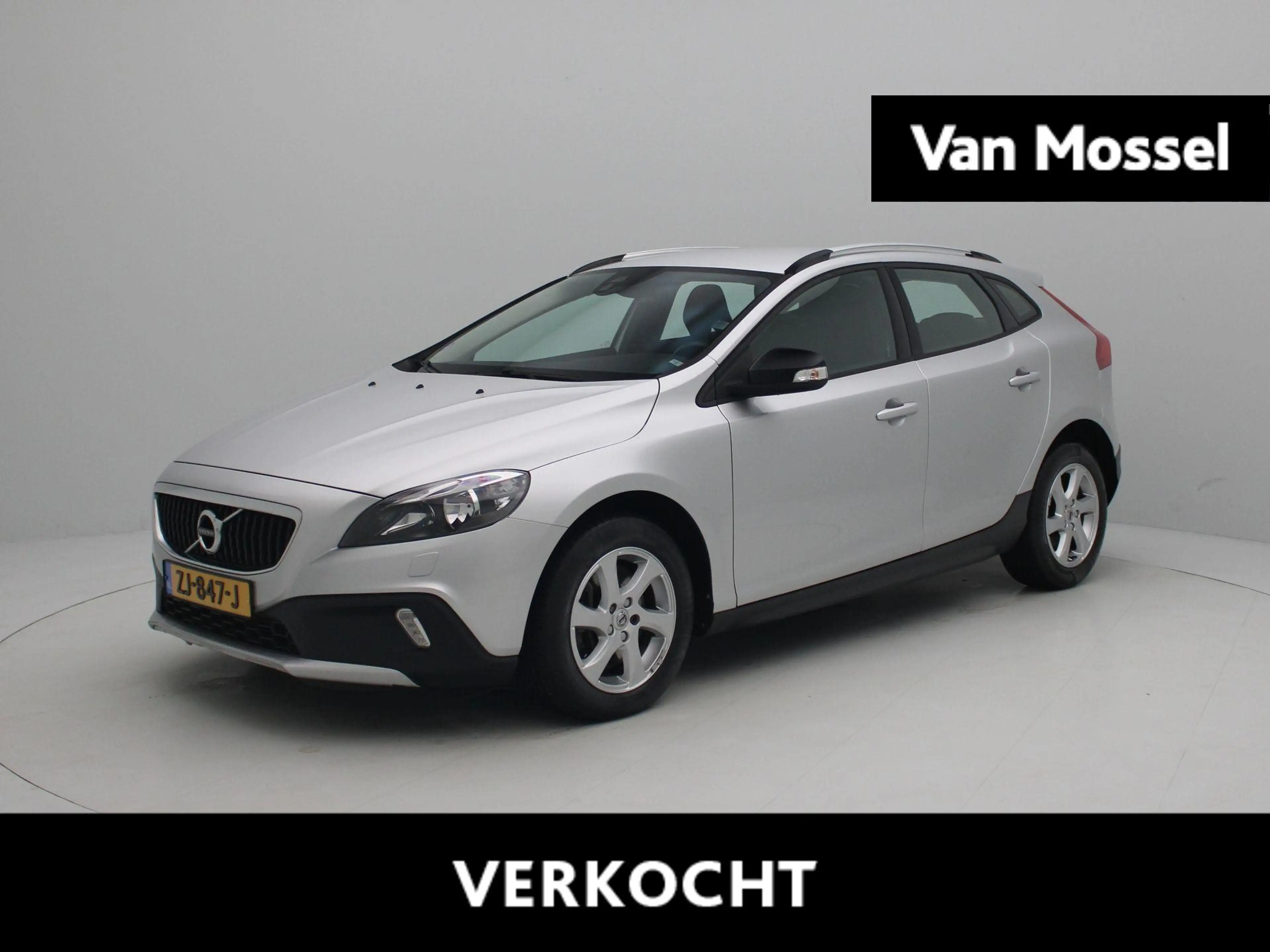 Volvo V40 Cross Country 1.5 T3 Summum WORDT VERWACHT | Climate Control | C