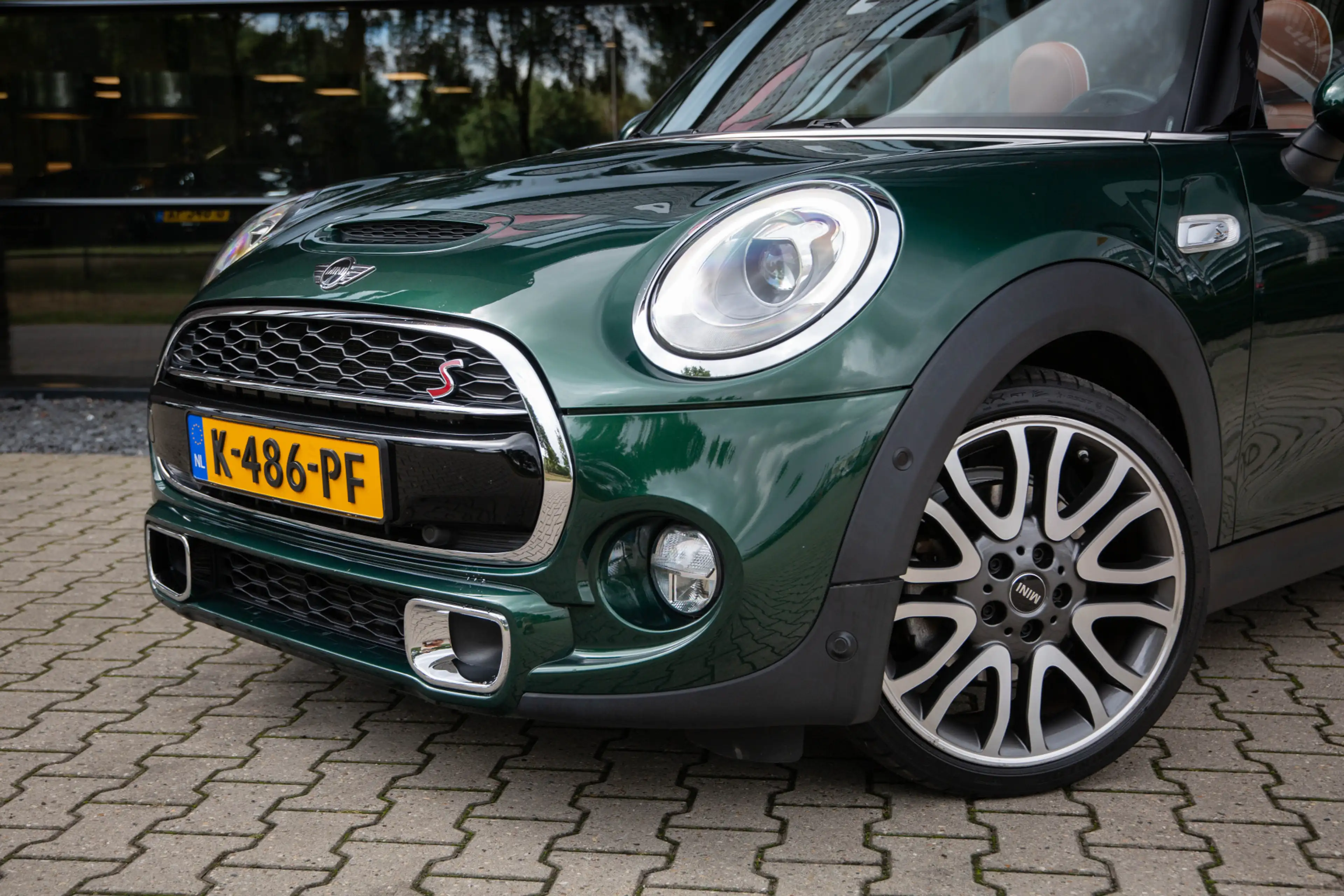 MINI Cooper S Cabrio 2.0 Chili Serious Business , Adap. Cruise, H&K, St — photo 9