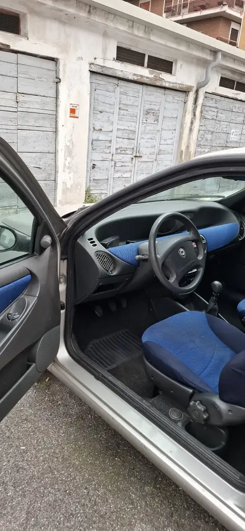Lancia Ypsilon 1.2 8v Argento - 1