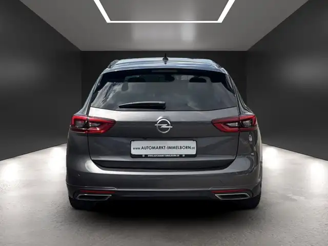 Opel Insignia view 9