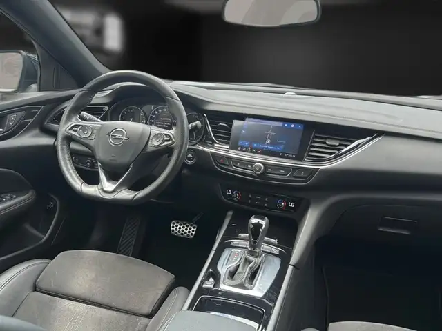 Opel Insignia view 15