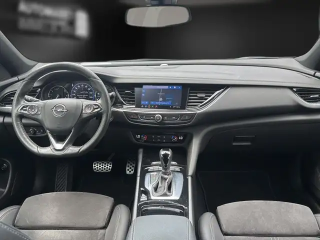 Opel Insignia view 14