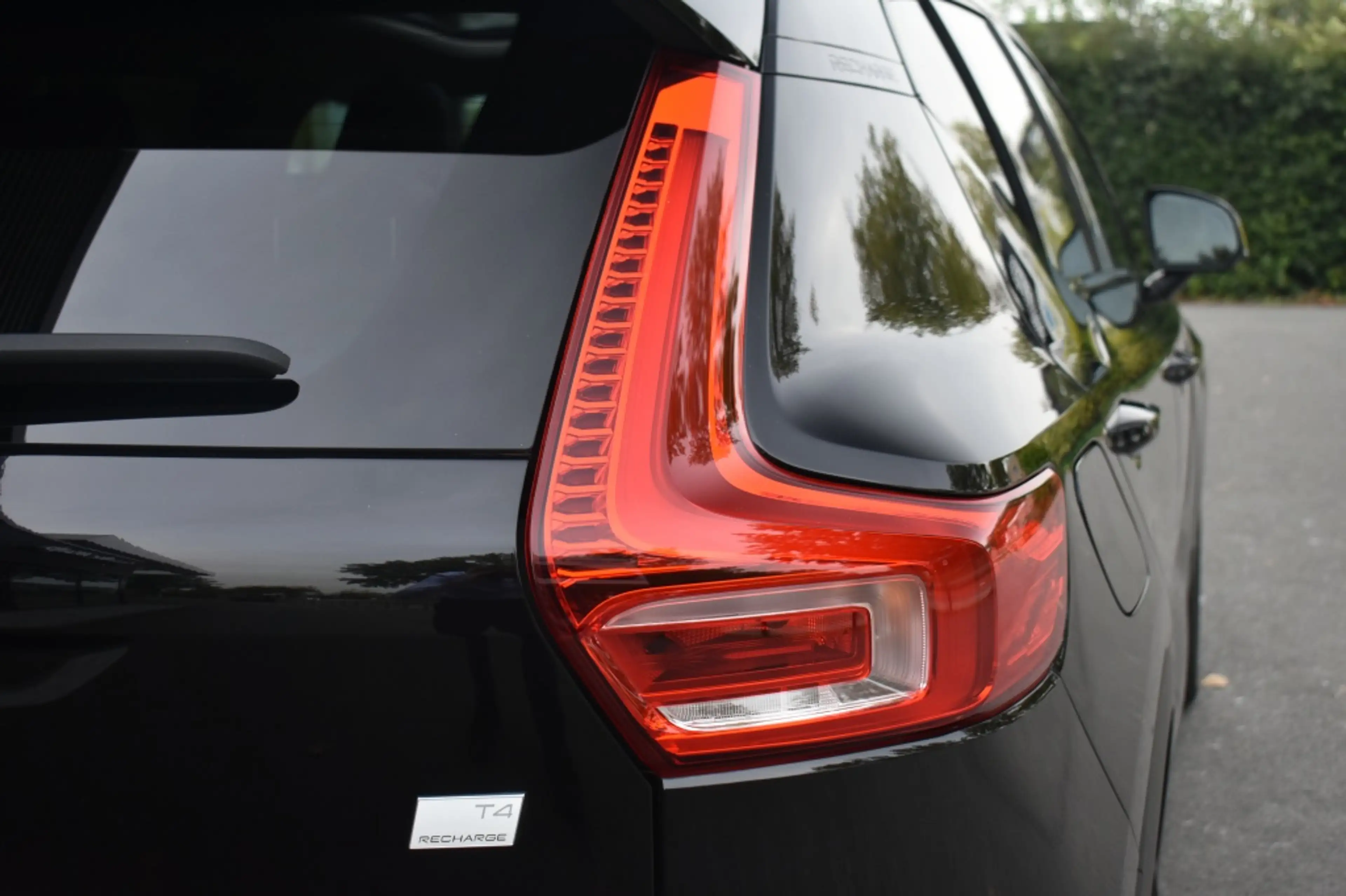 Volvo XC40 T4 211pk [Plug-in] Ultra Dark | Driver Assist | 20 — photo 40