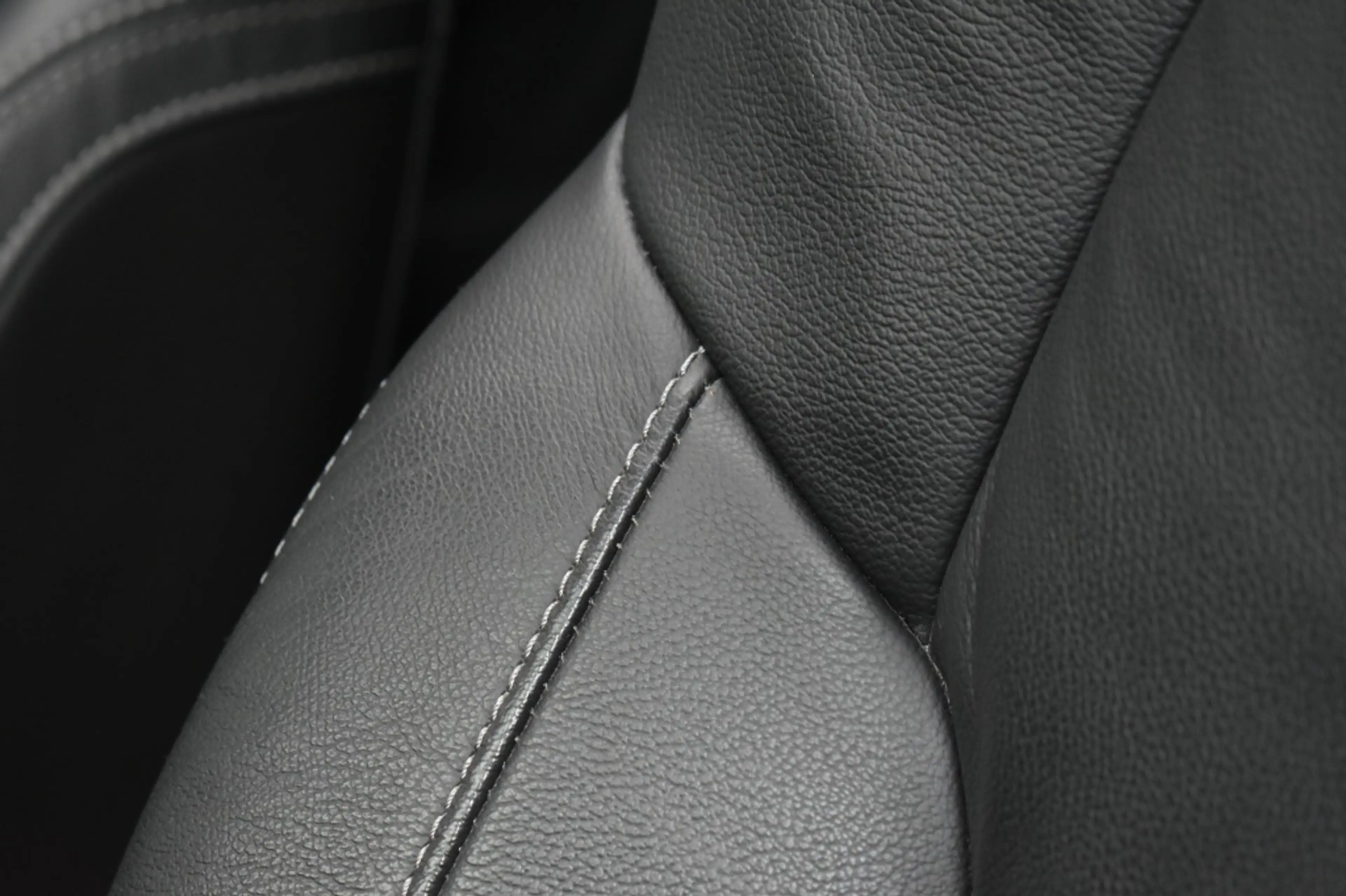 Volvo XC40 T4 211pk [Plug-in] Ultra Dark | Driver Assist | 20 — photo 31