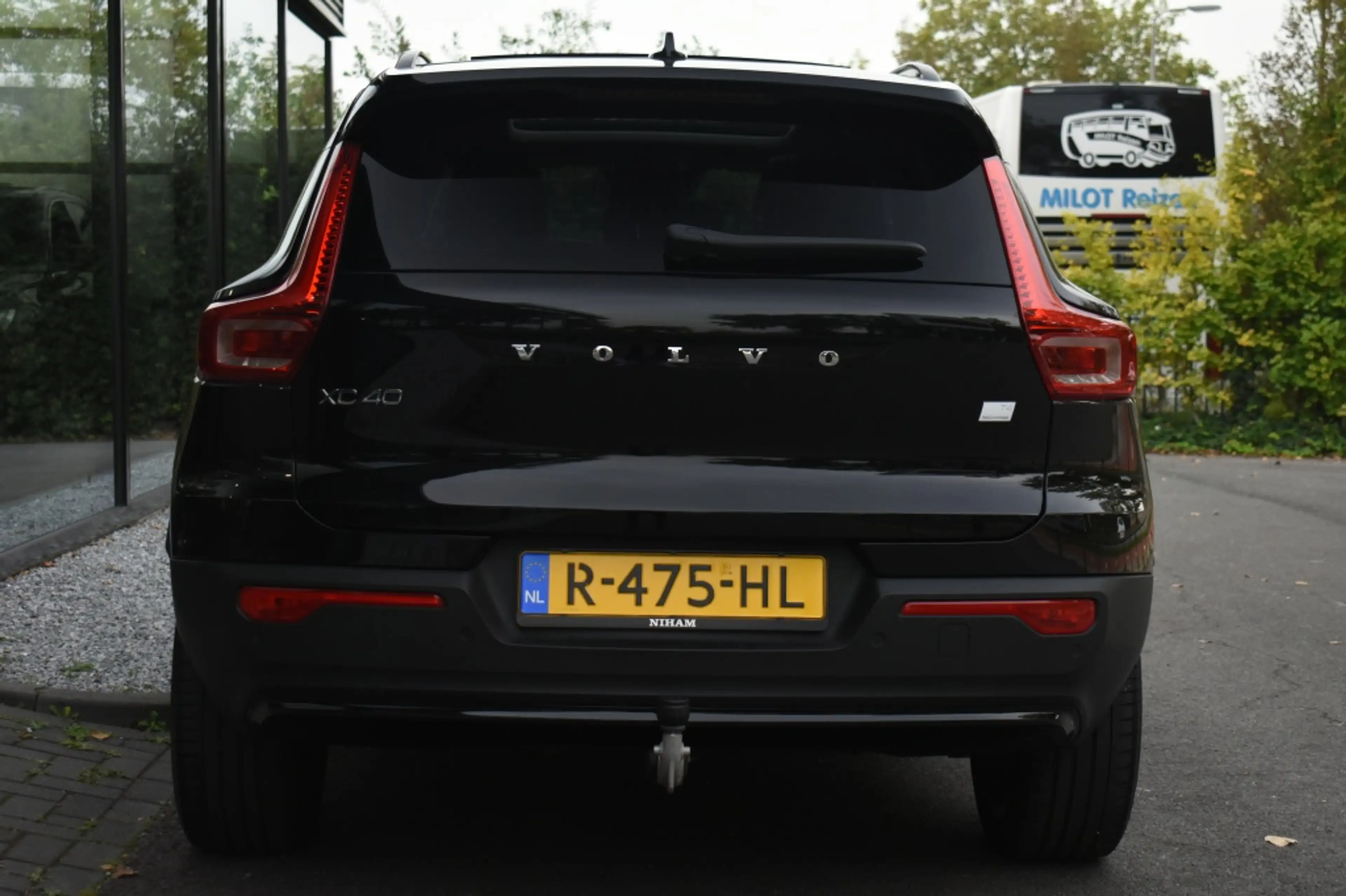 Volvo XC40 T4 211pk [Plug-in] Ultra Dark | Driver Assist | 20 — photo 8