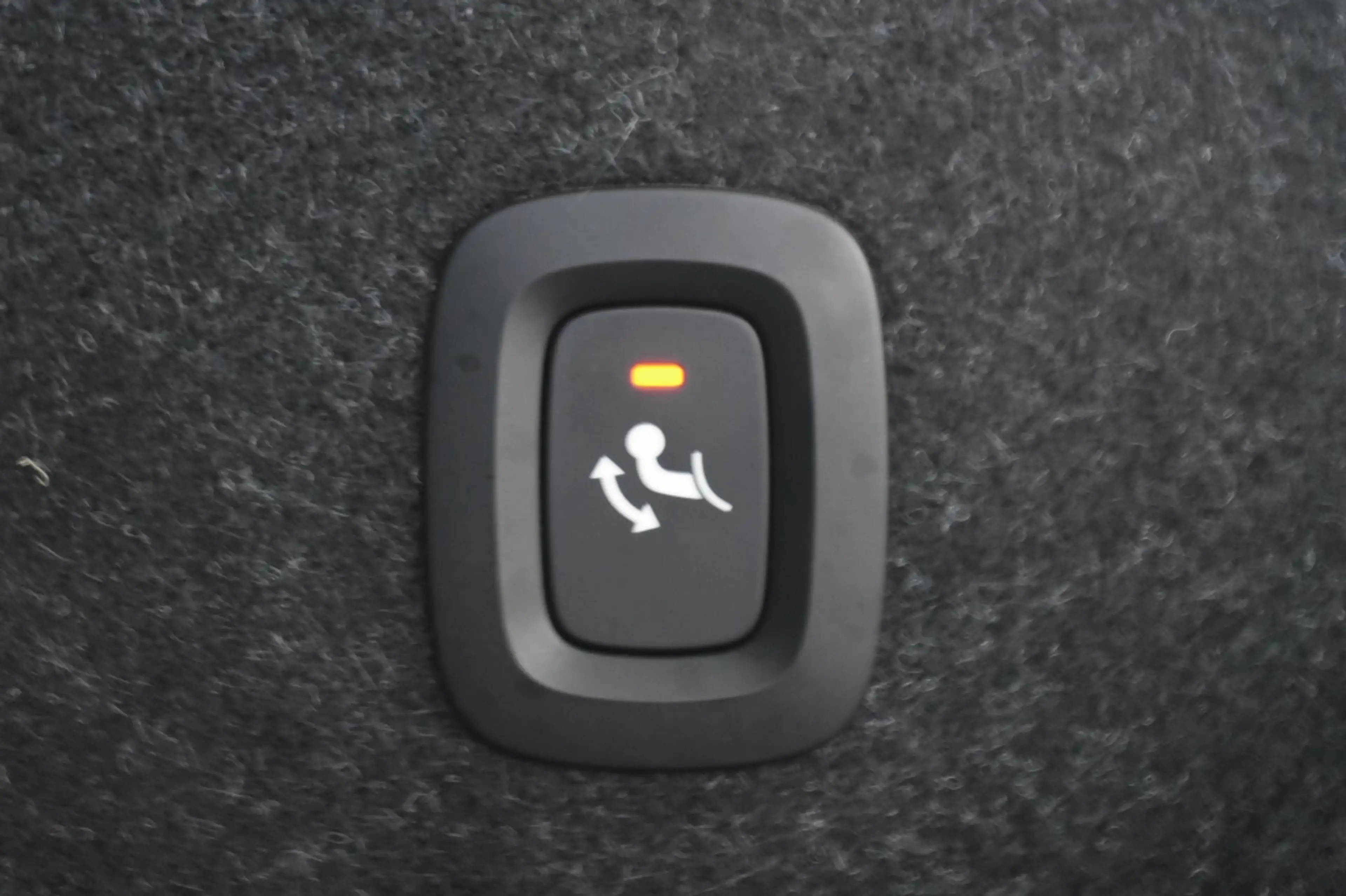 Volvo XC40 T4 211pk [Plug-in] Ultra Dark | Driver Assist | 20 — photo 41