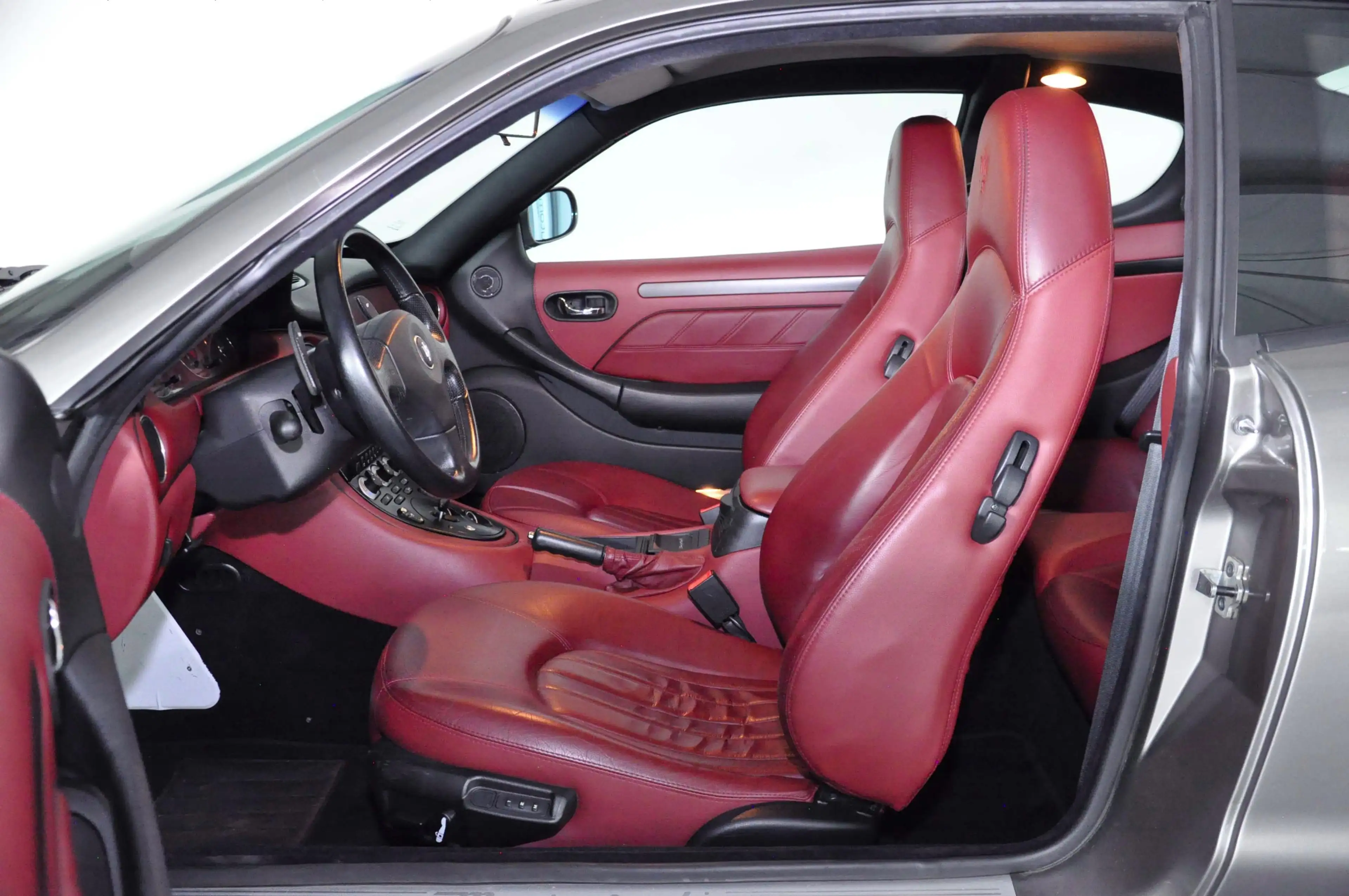 Maserati 4200 Cambiocorsa ! Erst 046.910 km ! TÜV 2027 ! — photo 6