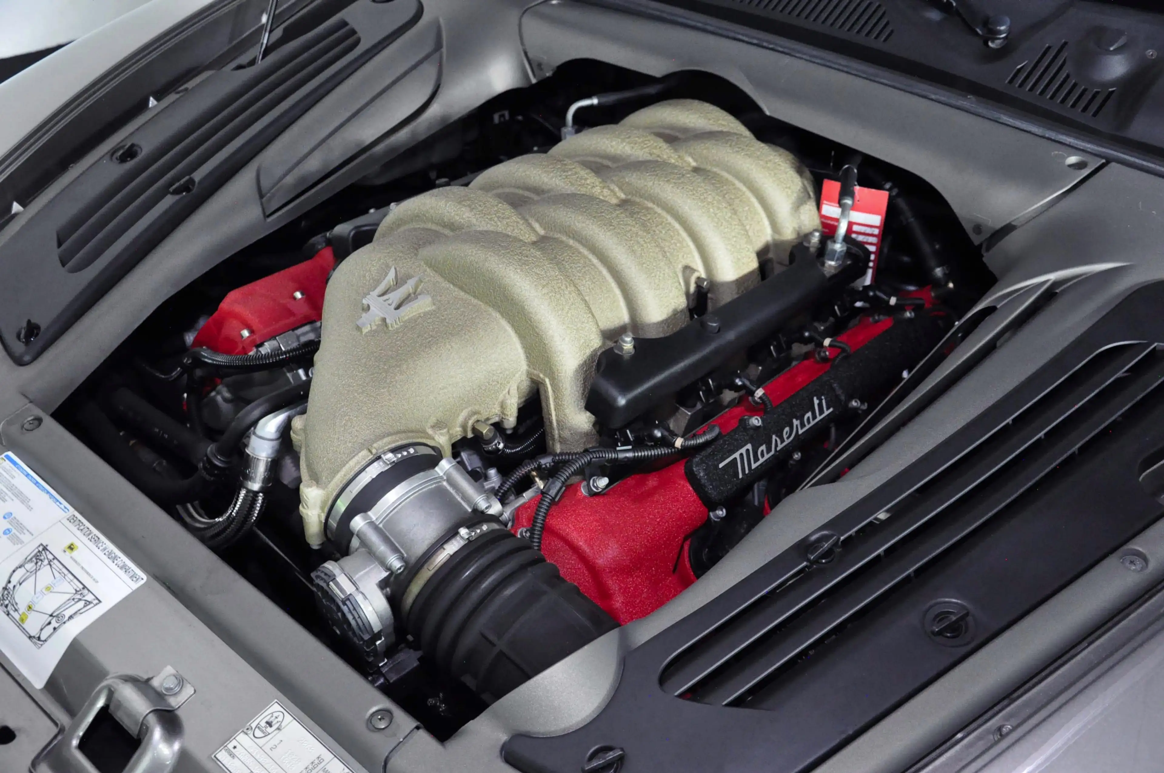 Maserati 4200 Cambiocorsa ! Erst 046.910 km ! TÜV 2027 ! — photo 11