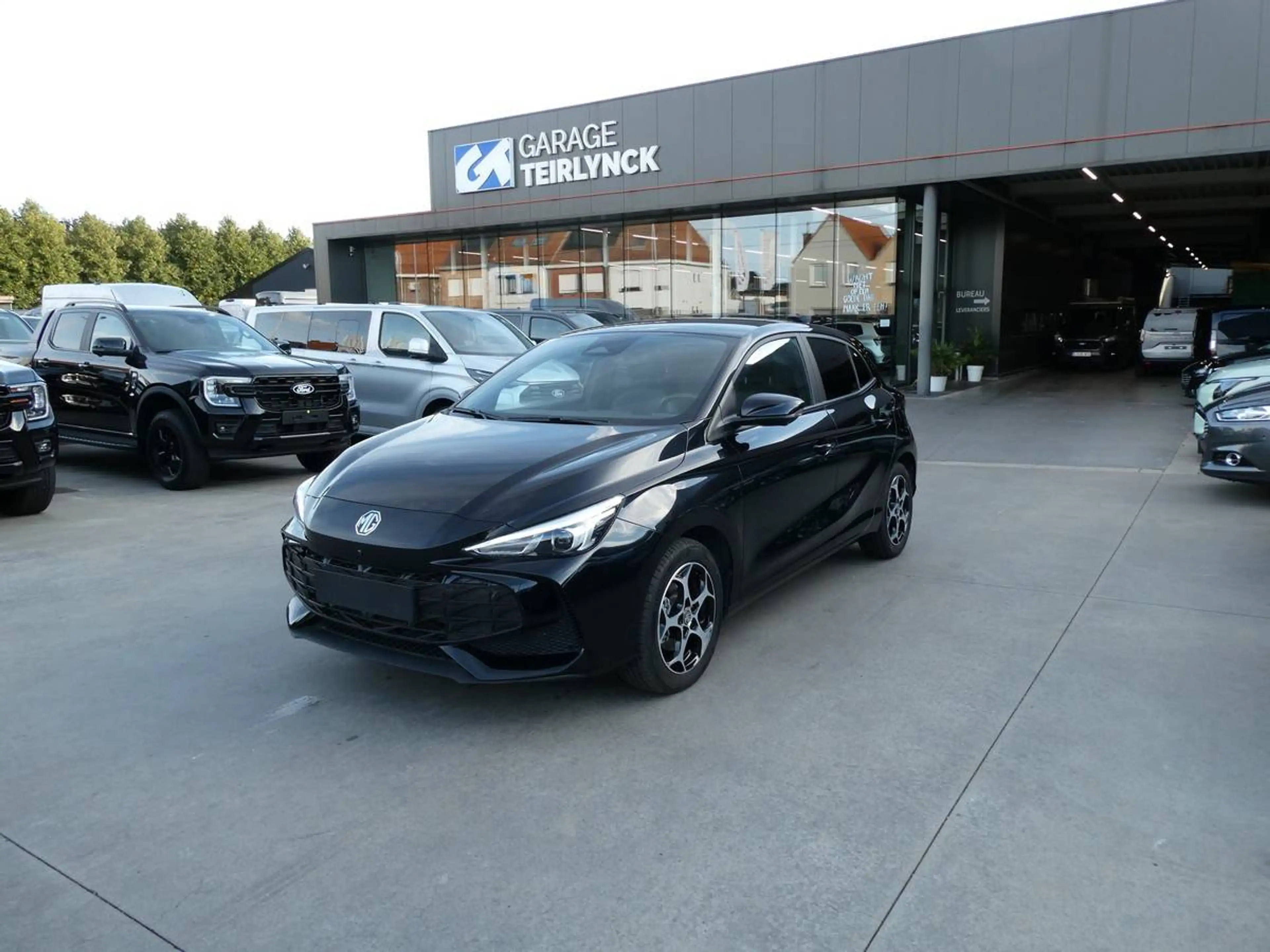 MG MG3 1.5 Hybrid+ 195pk Luxury Luxe 360 Cam BLIS ACC Leder '25 28000km (55731) — photo 3