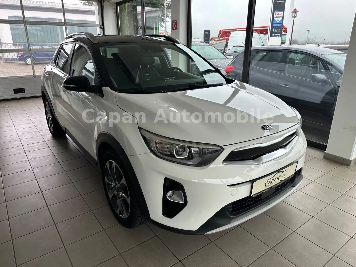 Kia Stonic Spirit Navi/Scheckheft/LED/Kamera/Leder Weiß - 1