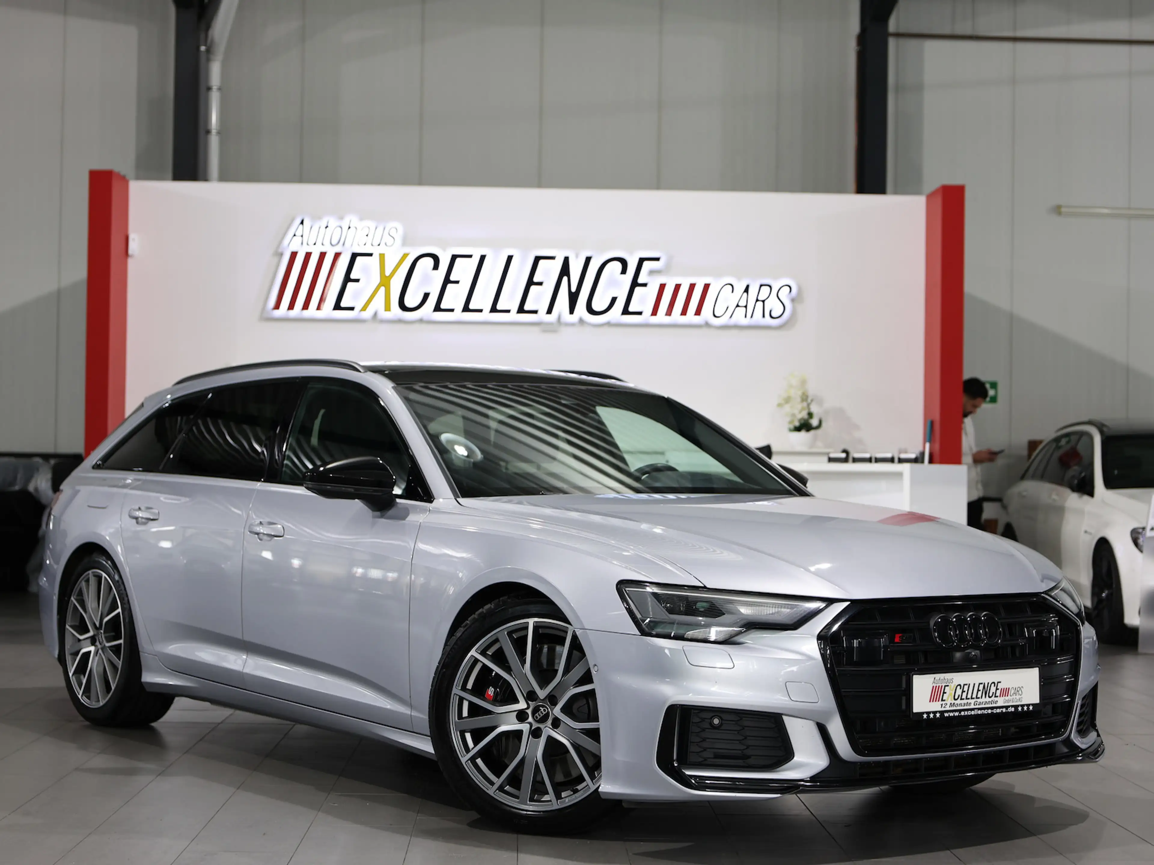 Audi S6 Avant 3.0 TDI Q BLACK-PLUS / B&O / PANORAMA