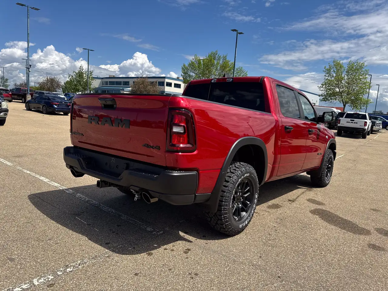 RAM 1500 снимка RAM 1500
