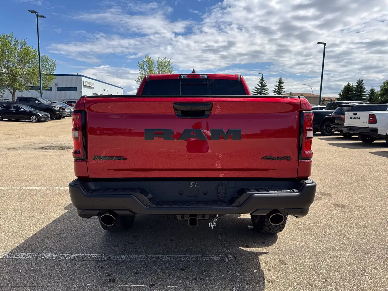 RAM 1500 снимка RAM 1500