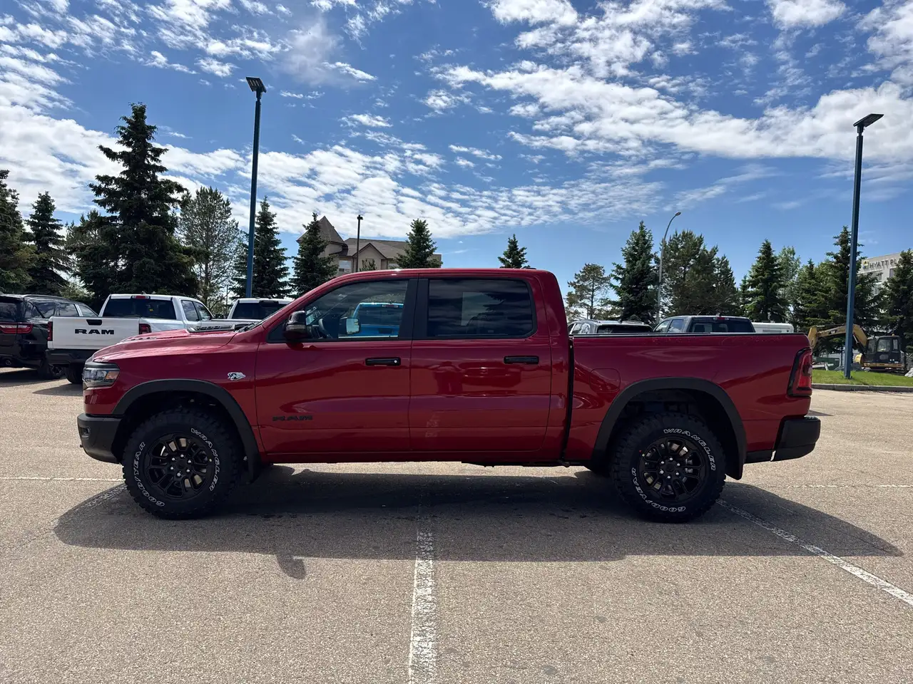 RAM 1500 снимка RAM 1500